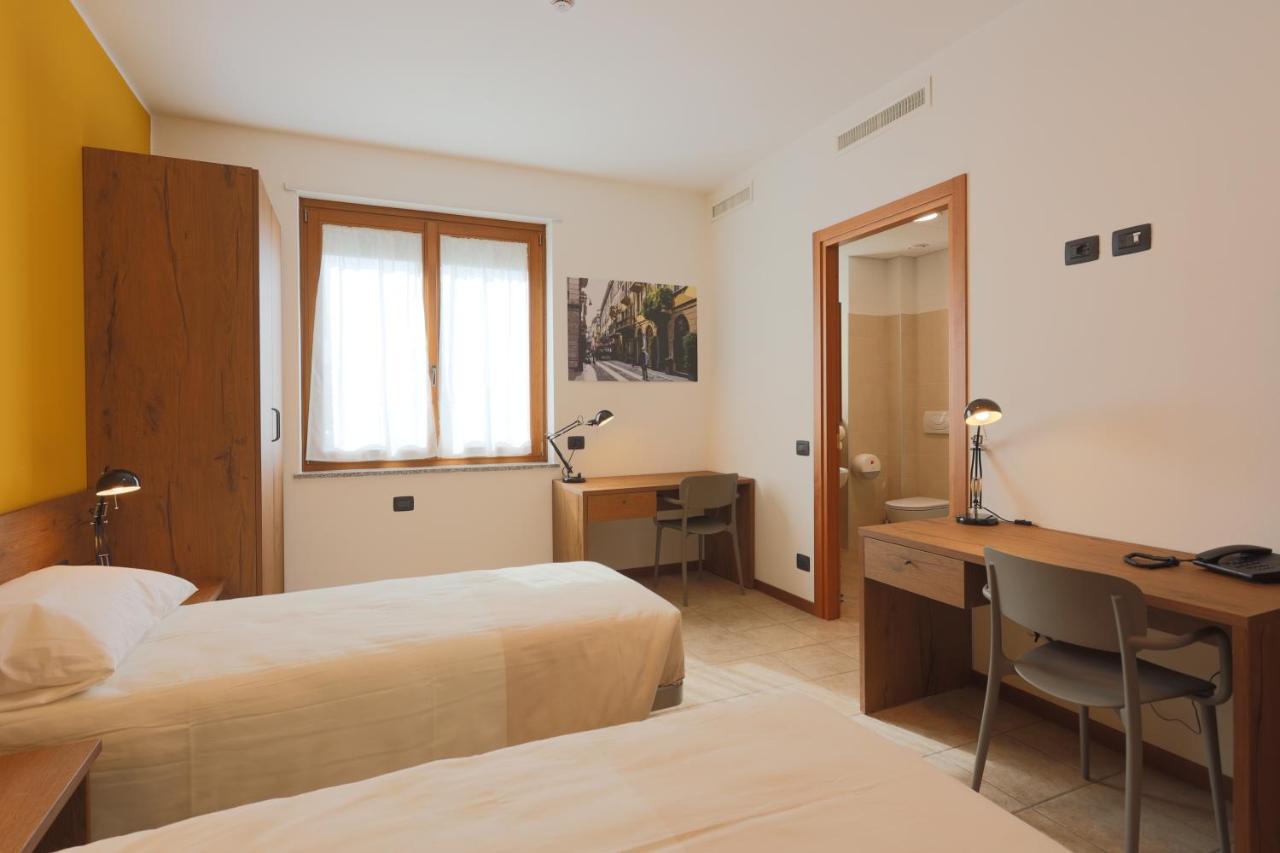 Corte Milano 罗扎诺 外观 照片